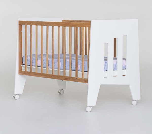 Кроватка-стол Миа 120х60 белый/дерево  от Династия Kids