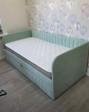 Кровать Гретта 90х190 (c ящиком для белья)